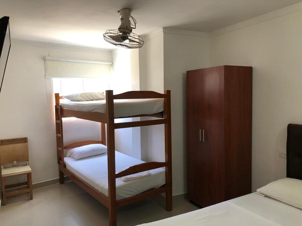 Hotel Aeromar Central Санта-Марта Экстерьер фото