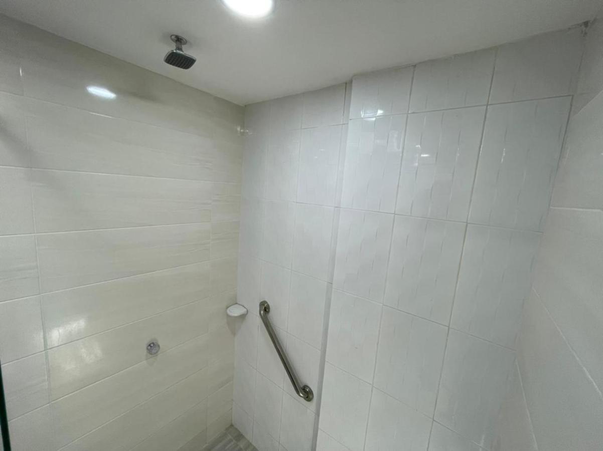 Hotel Aeromar Central Санта-Марта Экстерьер фото