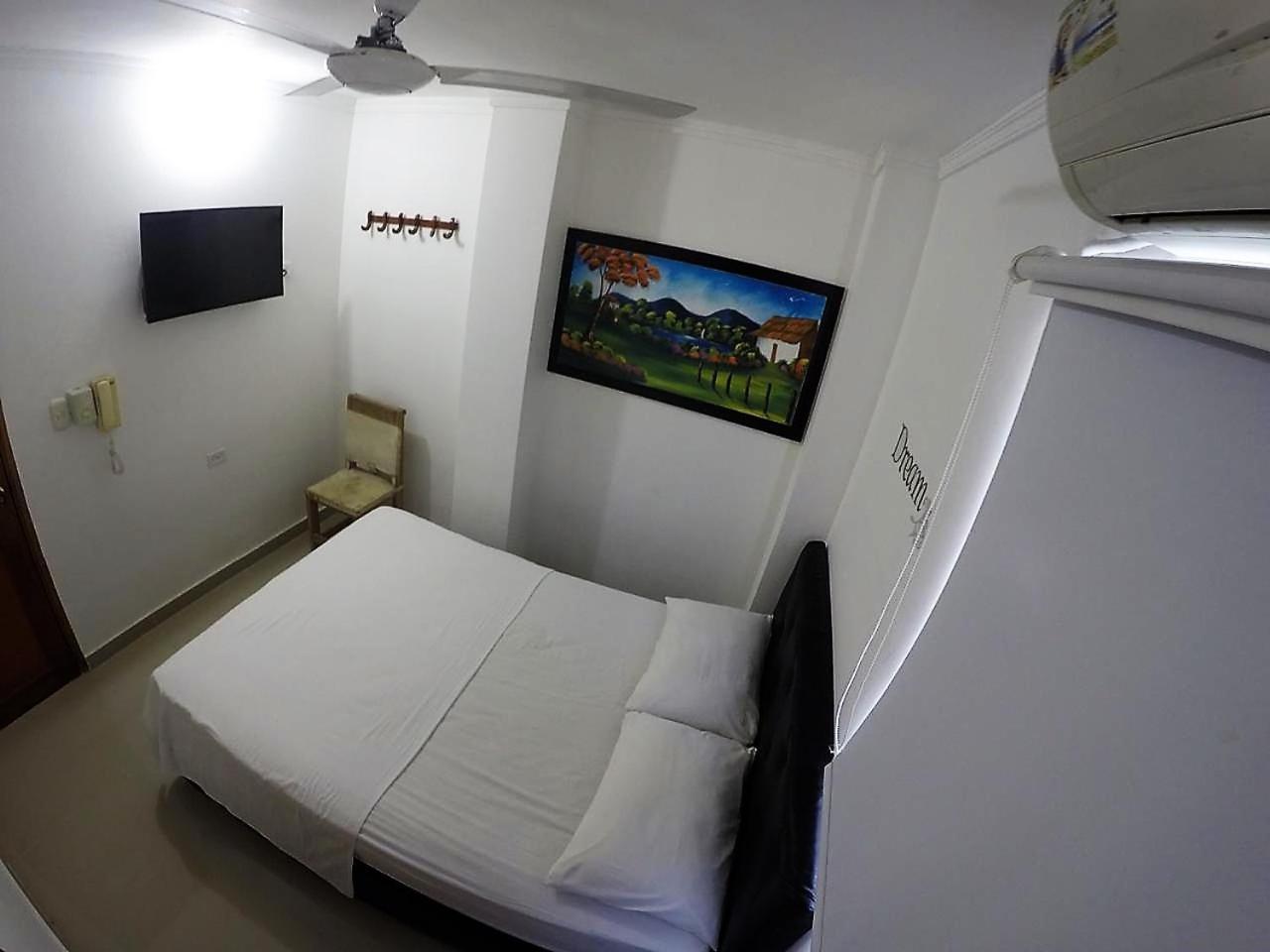 Hotel Aeromar Central Санта-Марта Экстерьер фото